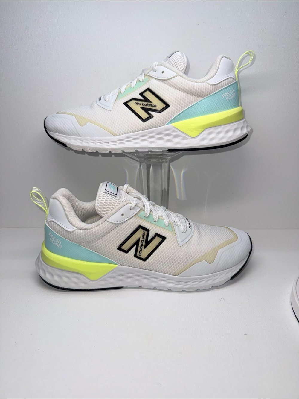 NEW BALANCE FRESH FOAM 515 V2 WHITE